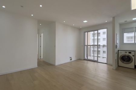 Sala de apartamento para alugar com 2 quartos, 58m² em Picanço, Guarulhos