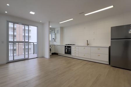 Sala de apartamento para alugar com 2 quartos, 58m² em Picanço, Guarulhos