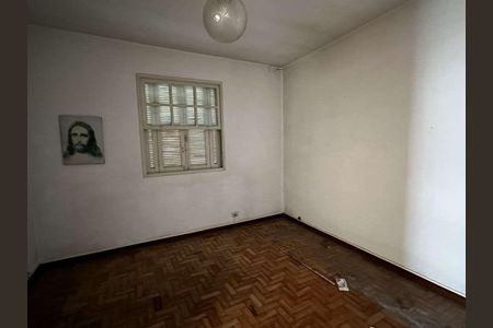 Casa à venda com 6 quartos, 320m² em Bela Aliança, São Paulo