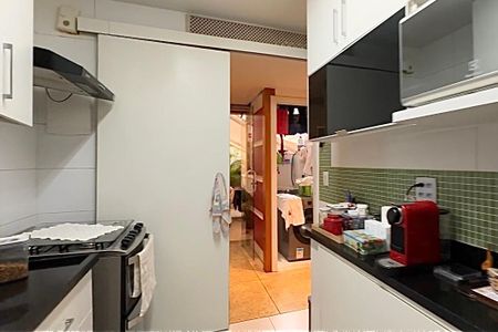 Apartamento à venda com 85m², 2 quartos e sem vaga