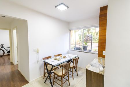 Casa de condomínio à venda com 67m², 3 quartos e 1 vaga