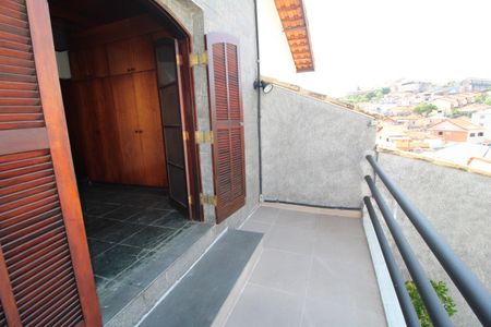 Casa para alugar com 127m², 4 quartos e 3 vagasQuarto 3 - Varanda