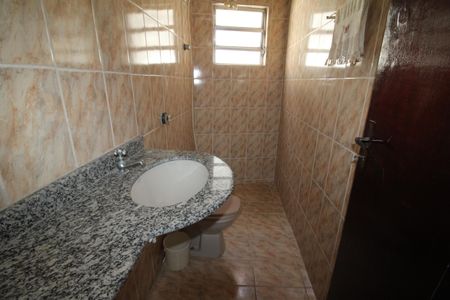 Casa para alugar com 127m², 4 quartos e 3 vagasBanheiro 3