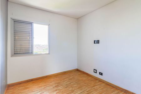 Apartamento para alugar com 59m², 2 quartos e 1 vagaQuarto 1
