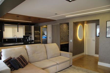 Apartamento à venda com 134m², 4 quartos e 2 vagasSala com varanda gourmet integrada 