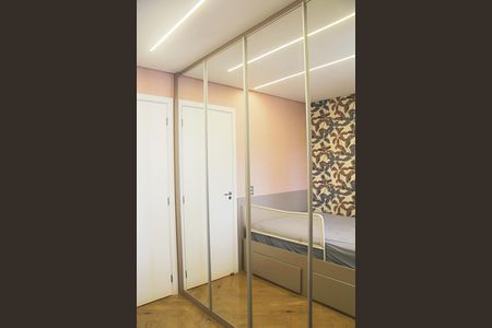 Apartamento à venda com 134m², 4 quartos e 2 vagasQuarto04