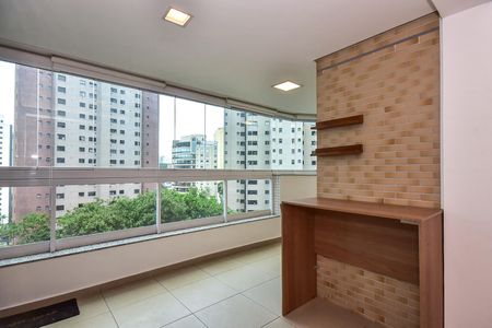 Apartamento à venda com 90m², 3 quartos e 2 vagasVaranda