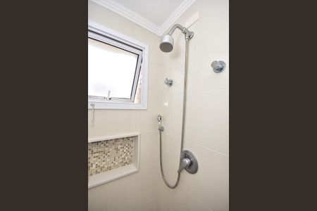 Apartamento à venda com 90m², 3 quartos e 2 vagasChuveiro do Banheiro