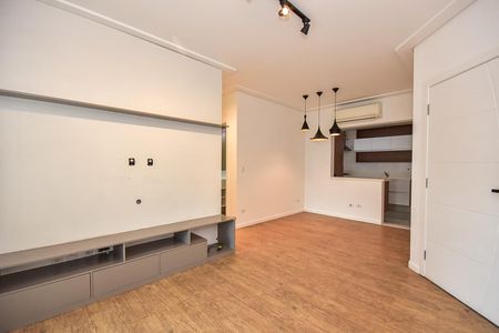 Sala de apartamento para alugar com 3 quartos, 90m² em Vila Suzana, São Paulo