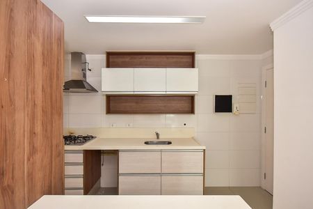 Apartamento à venda com 90m², 3 quartos e 2 vagasCozinha