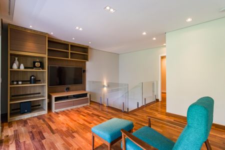 Apartamento à venda com 220m², 3 quartos e 3 vagasSala de TV