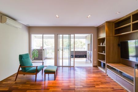 Apartamento à venda com 220m², 3 quartos e 3 vagasSala de TV