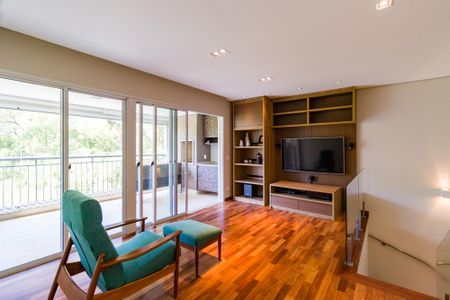 Apartamento à venda com 220m², 3 quartos e 3 vagasSala de TV