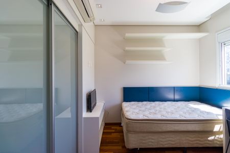 Apartamento à venda com 220m², 3 quartos e 3 vagasSuíte 2