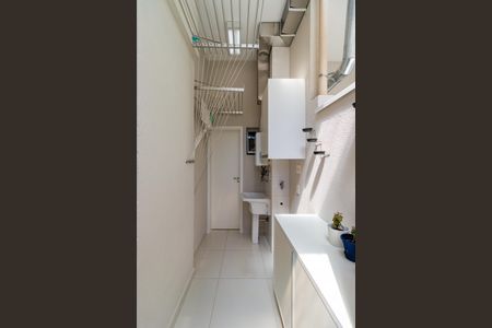 Apartamento à venda com 220m², 3 quartos e 3 vagasLavanderia