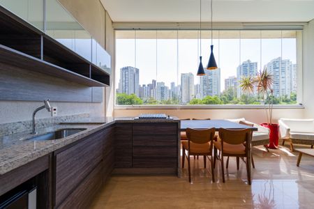 Apartamento à venda com 220m², 3 quartos e 3 vagasEspaço Gourmet