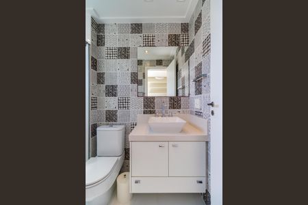 Apartamento à venda com 220m², 3 quartos e 3 vagasBanheiro da Suíte 2