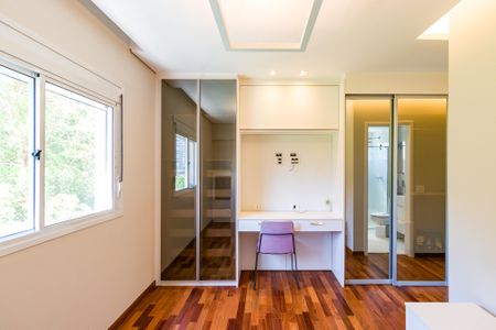 Apartamento à venda com 220m², 3 quartos e 3 vagasSuíte 3