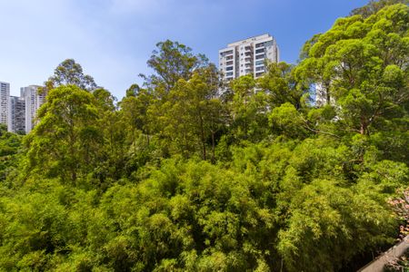 Apartamento à venda com 220m², 3 quartos e 3 vagasVaranda gourmet