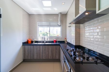 Apartamento à venda com 220m², 3 quartos e 3 vagasCozinha