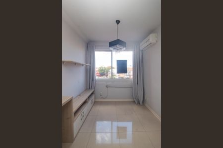 Sala de apartamento para alugar com 2 quartos, 49m² em Azenha, Porto Alegre