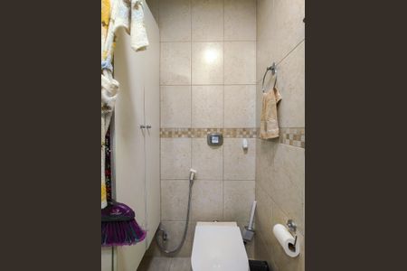 Apartamento para alugar com 115m², 3 quartos e 2 vagas Apartamento para alugar com 115m², 3 quartos e 2 vagasBanheiro Corredor