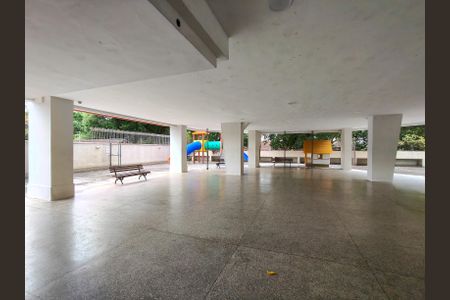 Apartamento para alugar com 115m², 3 quartos e 2 vagas Apartamento para alugar com 115m², 3 quartos e 2 vagasÁrea comum - Playground