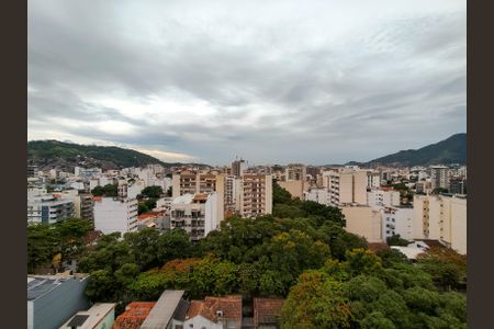 Apartamento para alugar com 115m², 3 quartos e 2 vagas Apartamento para alugar com 115m², 3 quartos e 2 vagasVista do Quarto 2
