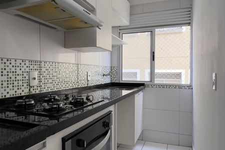 Apartamento para alugar com 42m², 2 quartos e 1 vaga Apartamento para alugar com 42m², 2 quartos e 1 vagaCozinha e Área de Serviço