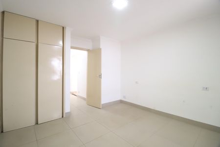 Quarto 1 - Suíte de casa para alugar com 4 quartos, 170m² em Cidade Jardim, Uberlândia