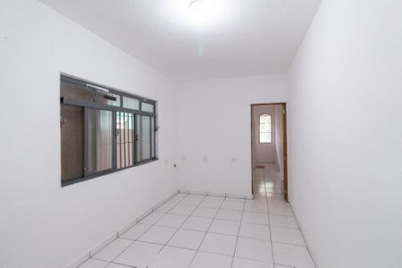 Sala de casa para alugar com 1 quarto, 60m² em Vila Dirce, Carapicuíba