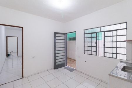 Cozinha de casa para alugar com 1 quarto, 60m² em Vila Dirce, Carapicuíba