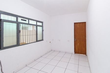 Sala de casa para alugar com 1 quarto, 60m² em Vila Dirce, Carapicuíba