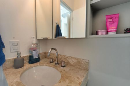 Apartamento para alugar com 124m², 3 quartos e 3 vagas Apartamento para alugar com 124m², 3 quartos e 3 vagasBanheiro Suíte