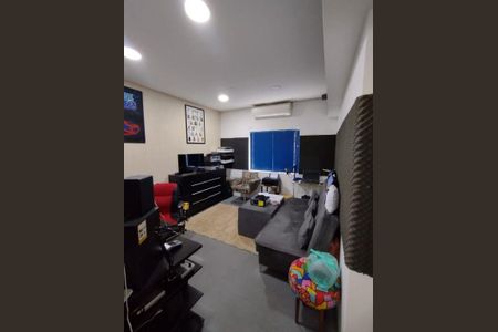 Casa à venda com 2 quartos, 107m² em Vila Clementino, São Paulo