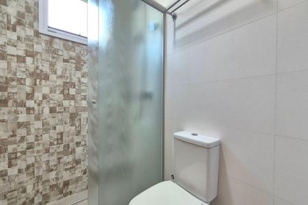 Casa de condomínio à venda com 216m², 4 quartos e 4 vagasBanheiro da Suíte