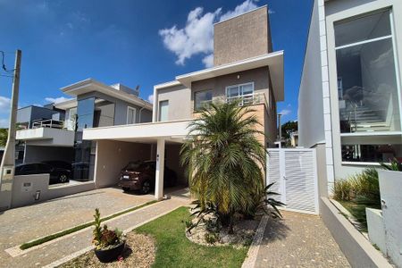 Casa de condomínio à venda com 216m², 4 quartos e 4 vagasFachada do Prédio