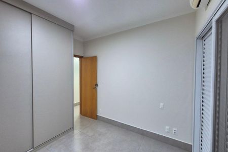 Quarto 1 - Suíte  de casa de condomínio à venda com 4 quartos, 216m² em Swiss Park, Campinas