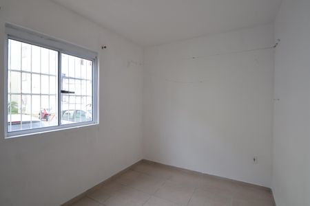 Quarto 2 de apartamento para alugar com 2 quartos, 50m² em Olaria, Canoas