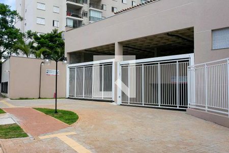 Apartamento para alugar com 42m², 2 quartos e 1 vaga Apartamento para alugar com 42m², 2 quartos e 1 vagaEntrada da garagem