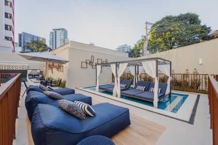 Apartamento para alugar com 24m², 1 quarto e sem vaga Apartamento para alugar com 24m², 1 quarto e sem vagaPiscina