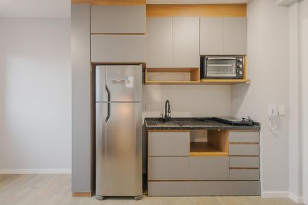 Apartamento para alugar com 24m², 1 quarto e sem vaga Apartamento para alugar com 24m², 1 quarto e sem vagaCozinha e Área de Serviço