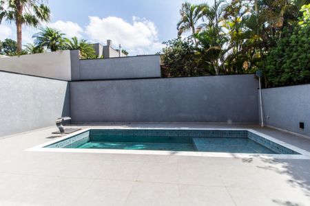 Apartamento à venda com 350m², 4 quartos e 2 vagasPiscina