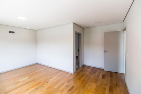 Apartamento à venda com 350m², 4 quartos e 2 vagasSuíte 4