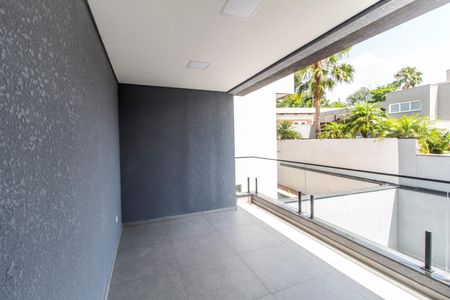 Apartamento à venda com 350m², 4 quartos e 2 vagasVaranda