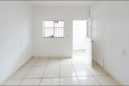 Sala de casa para alugar com 2 quartos, 60m² em Atalaia (justinópolis), Ribeirão das Neves