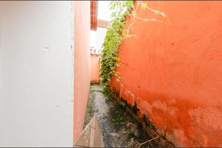 Casa para alugar com 60m², 2 quartos e 1 vagaÁrea de serviço