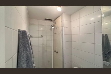 Apartamento para alugar com 69m², 2 quartos e 1 vaga Apartamento para alugar com 69m², 2 quartos e 1 vagaBanheiro Social