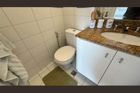 Apartamento para alugar com 69m², 2 quartos e 1 vaga Apartamento para alugar com 69m², 2 quartos e 1 vagaBanheiro quarto 2