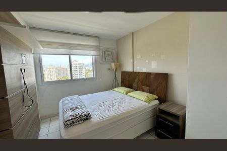 Quarto 2 de apartamento para alugar com 2 quartos, 69m² em Recreio dos Bandeirantes, Rio de Janeiro